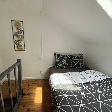 Logement Au Coeur De Dole Esterno foto